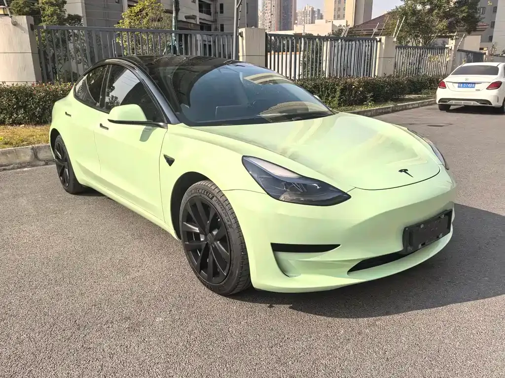 Tesla Model 3 — фото 6