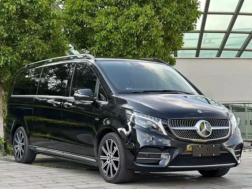 Mercedes-Benz V-Class — фото 2