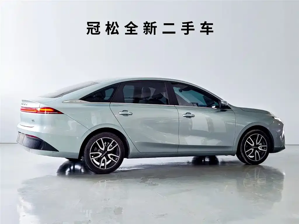 Roewe D6 — фото 7