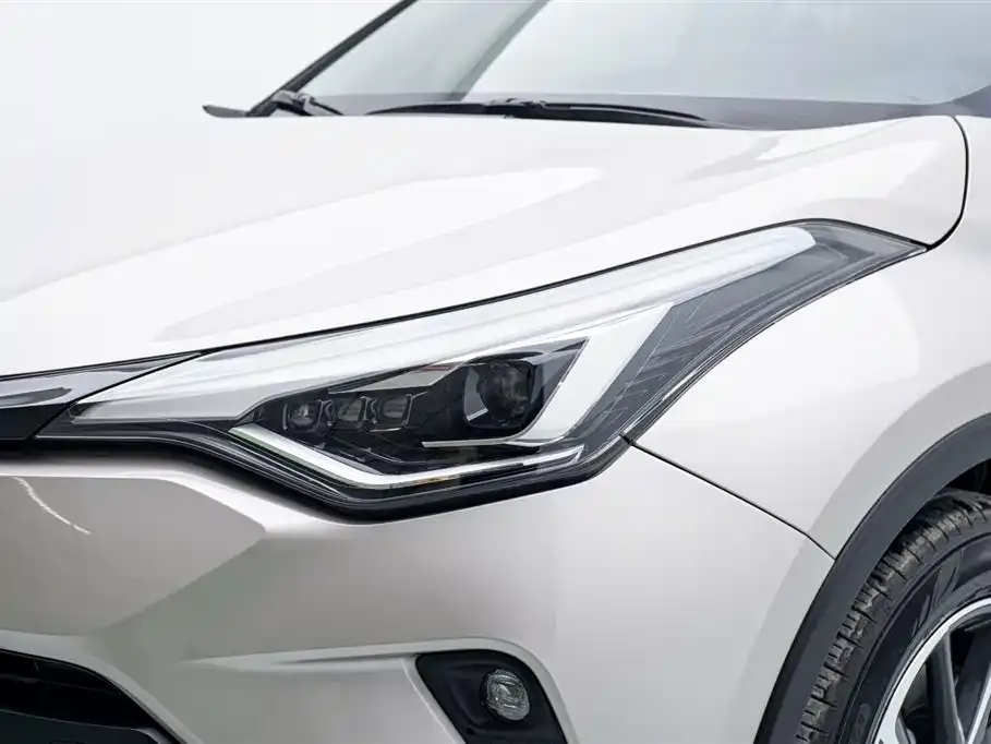 Toyota C-HR 2023 из CN, фото 8