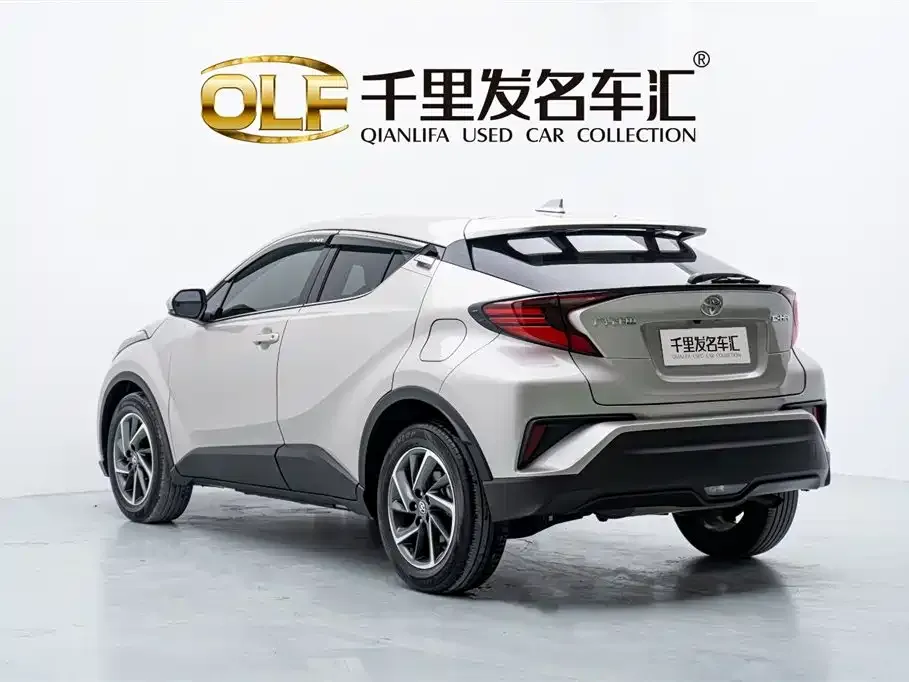 Toyota C-HR 2023 из CN, фото 7