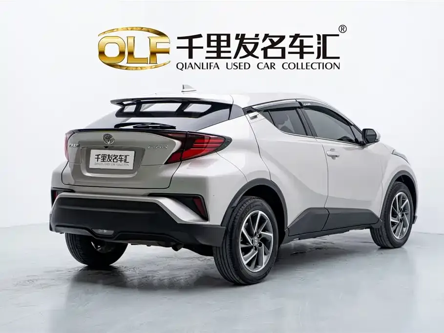 Toyota C-HR 2023 из CN, фото 10