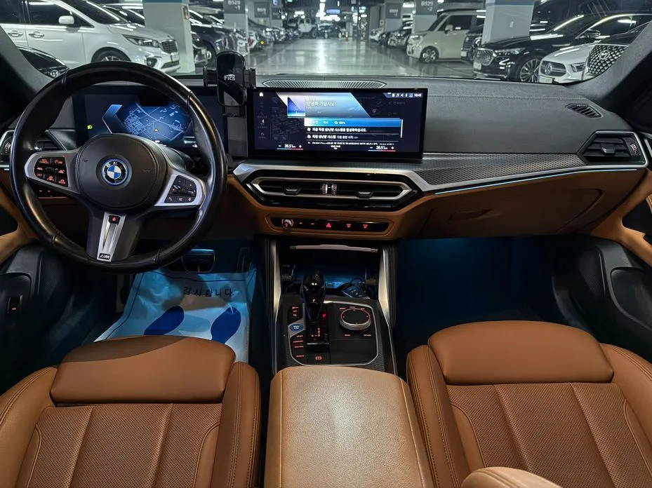 BMW i4 2022 из KR, фото 2