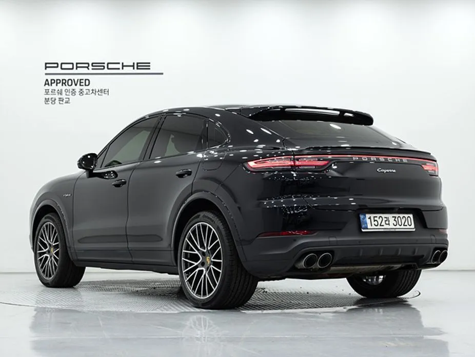 Porsche Cayenne 2022 из KR, фото 2