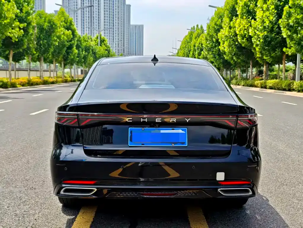 Chery Arrizo 8 PRO — фото 8