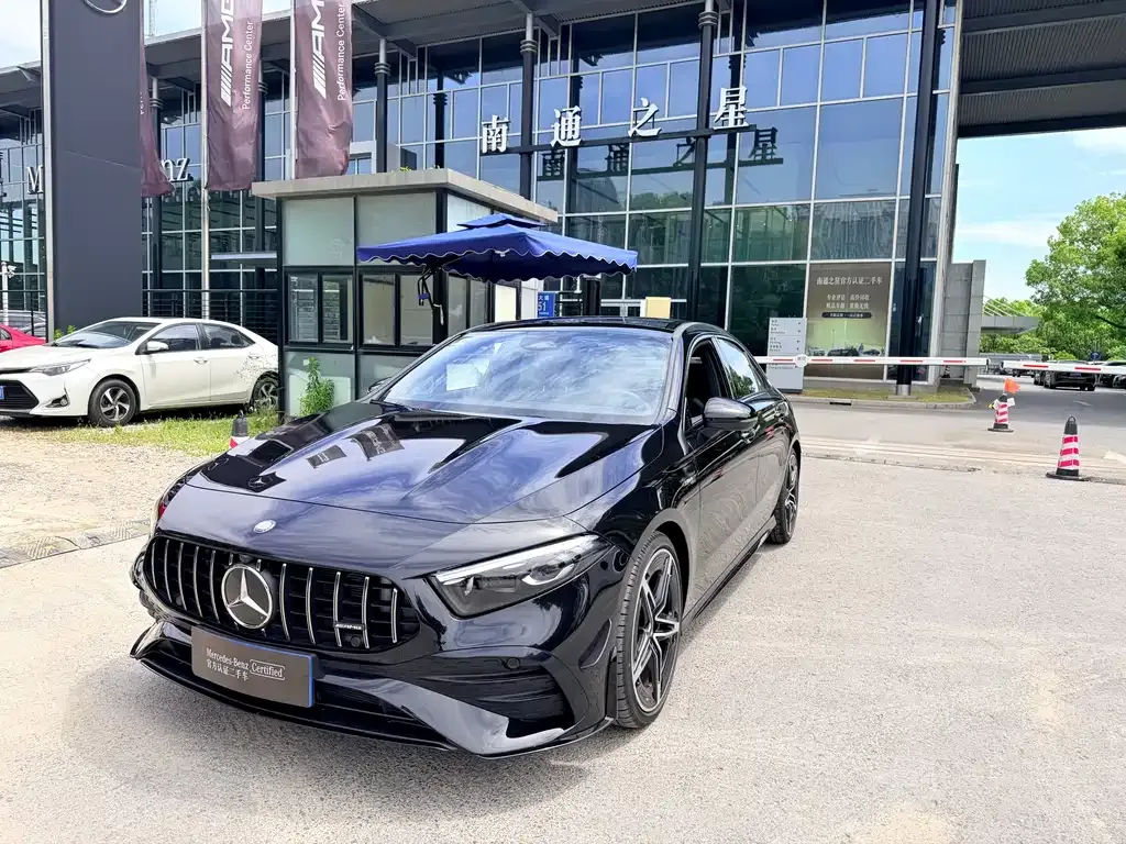 Mercedes-Benz A-Class AMG — фото 1