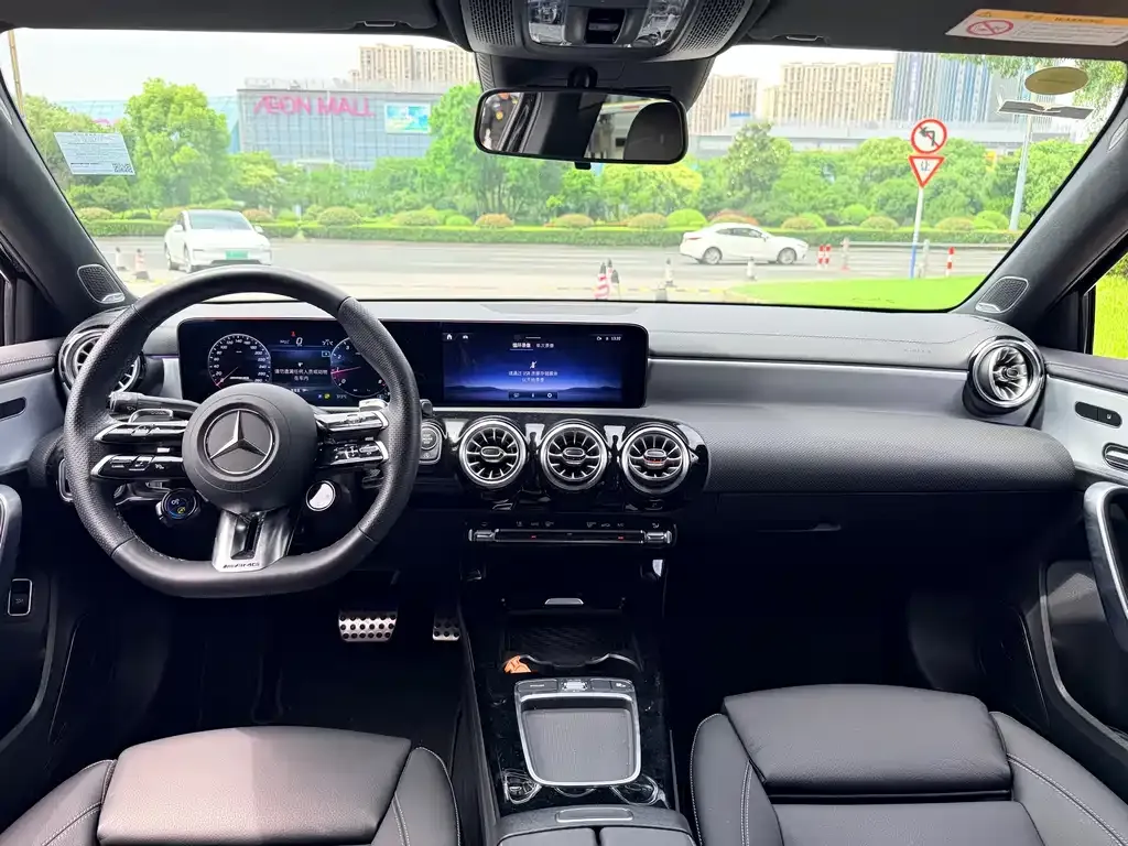 Mercedes-Benz A-Class AMG — фото 8