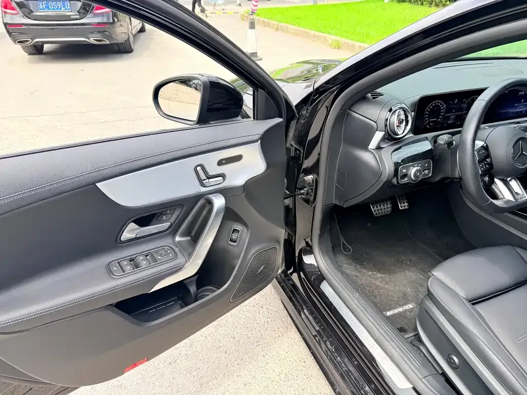 Mercedes-Benz A-Class AMG — фото 6