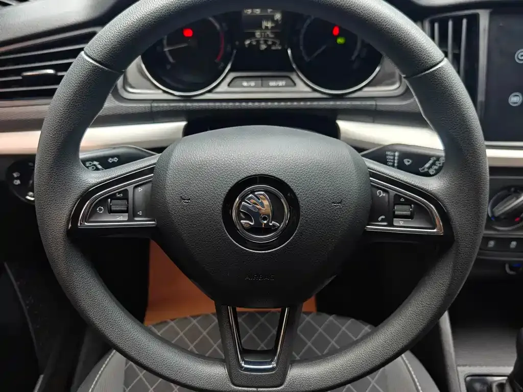 Skoda Kamiq 2024 из CN, фото 7