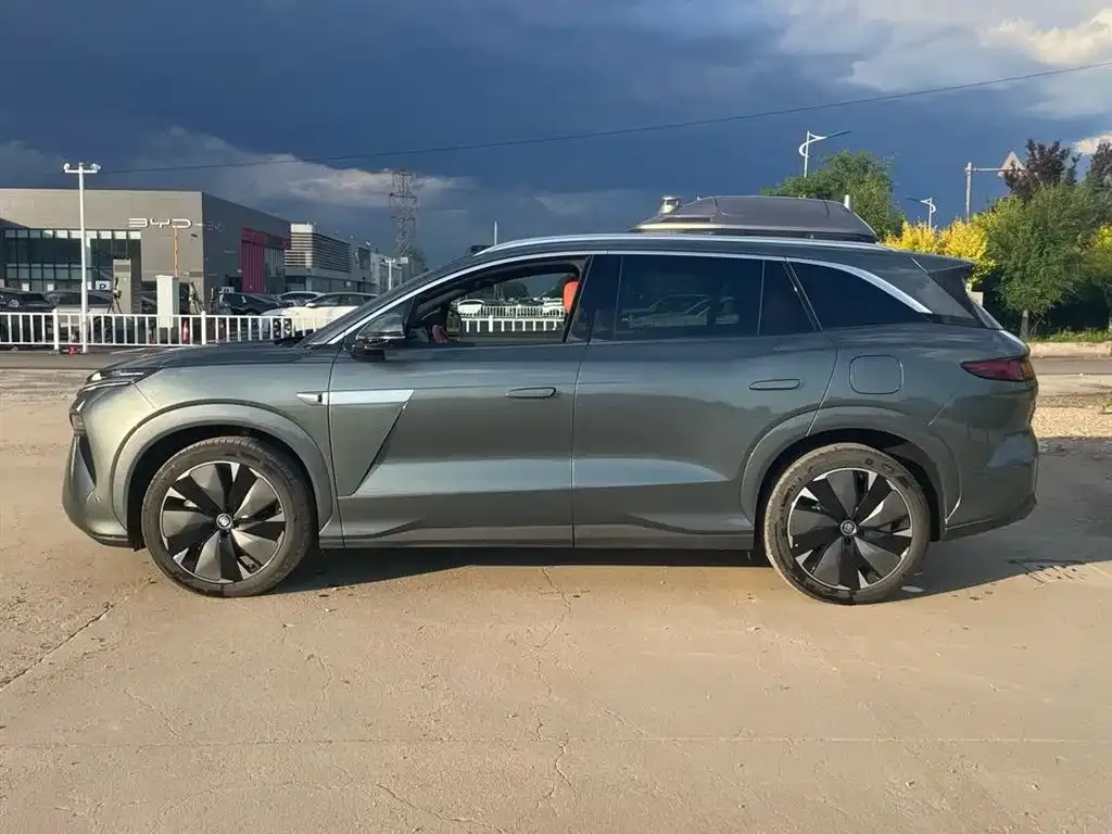 BYD Tang L — фото 2