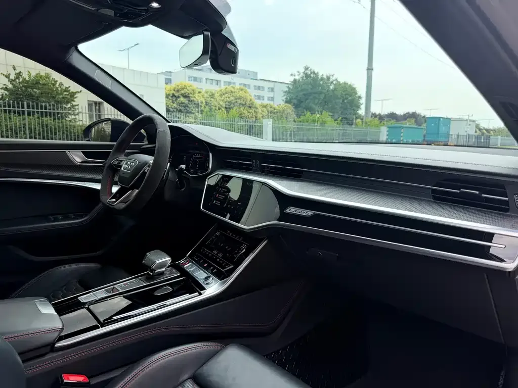 Audi RS 6 2021 из CN, фото 10