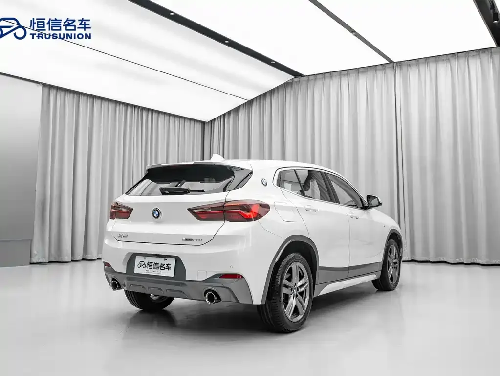 BMW X2 — фото 8