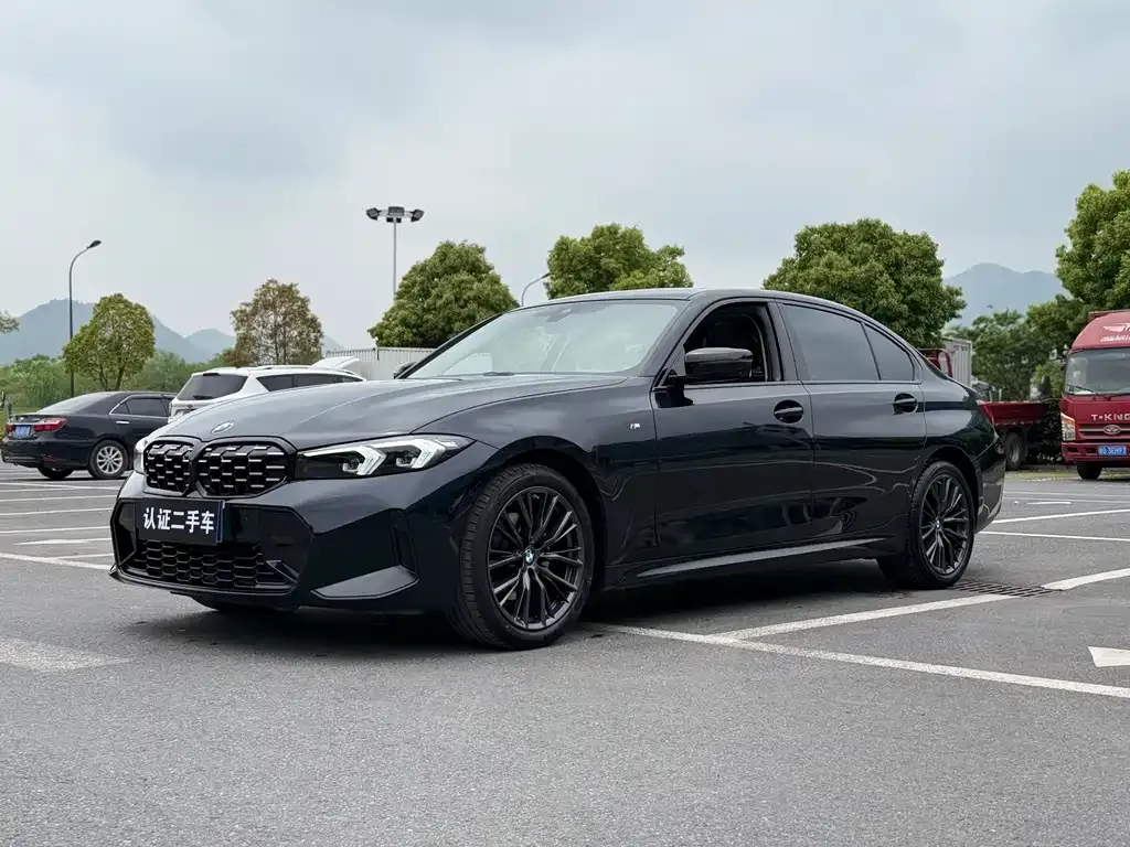 BMW 3 Series — фото 1