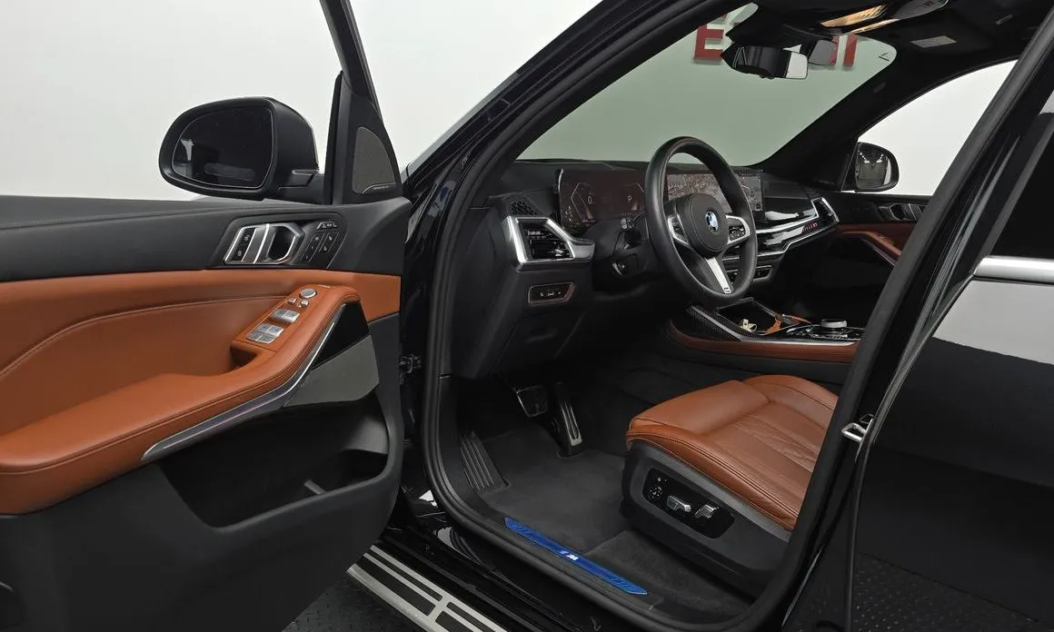BMW X7 2025 из KR, фото 3