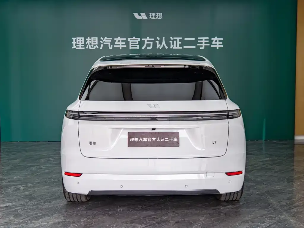 Li Auto L7 — фото 3