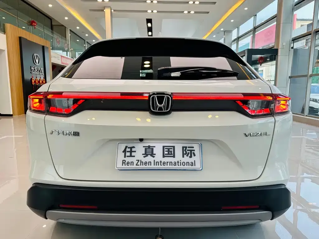 Honda Vezel — фото 4
