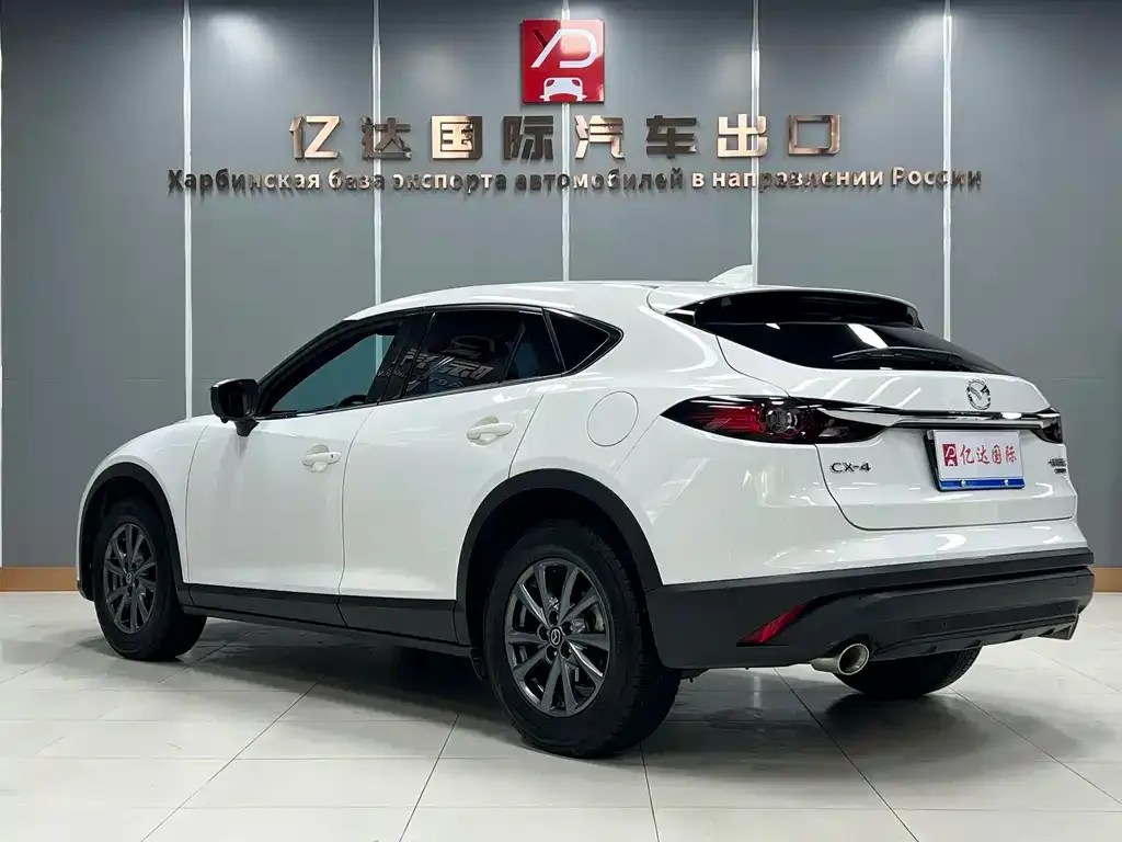 Mazda CX-4 — фото 7