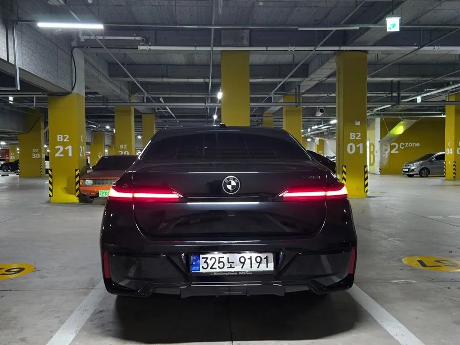 BMW 7-Series 2023 из KR, фото 6