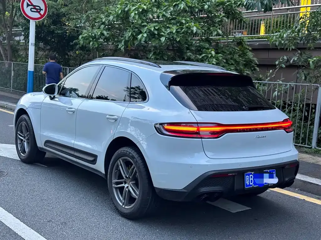 Porsche Macan — фото 7