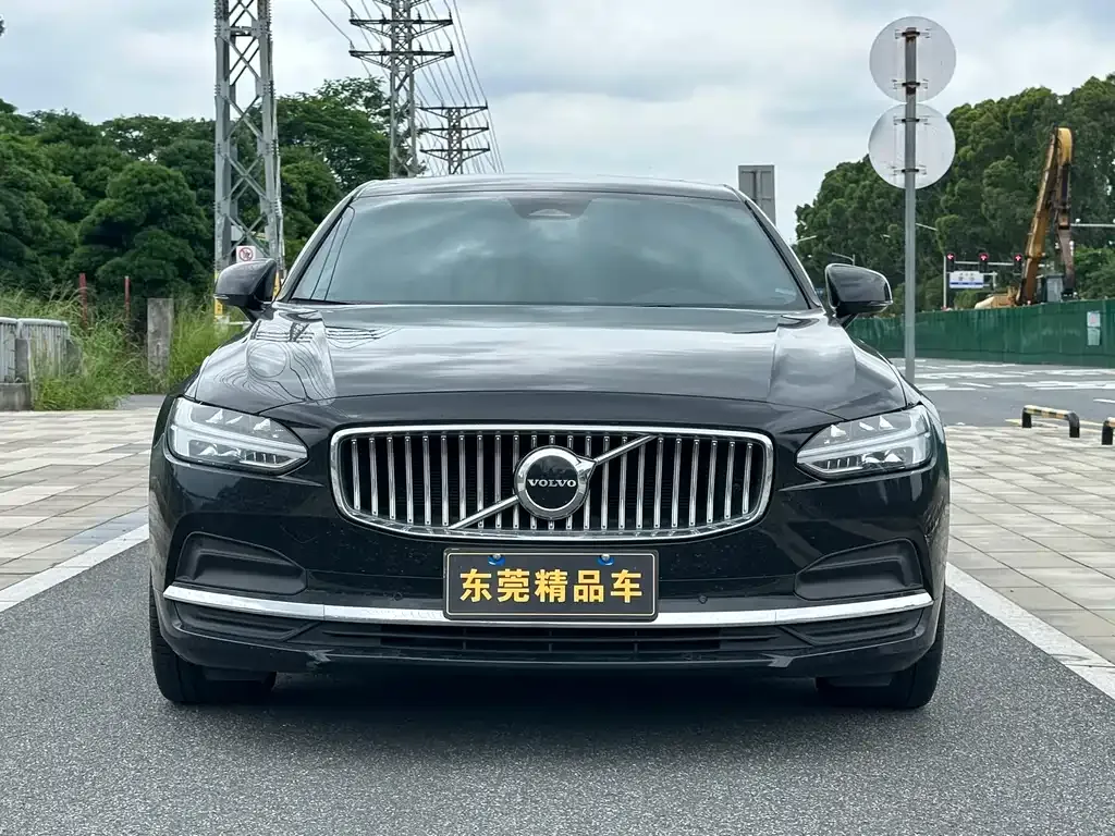Volvo S90 2023 из CN, фото 5