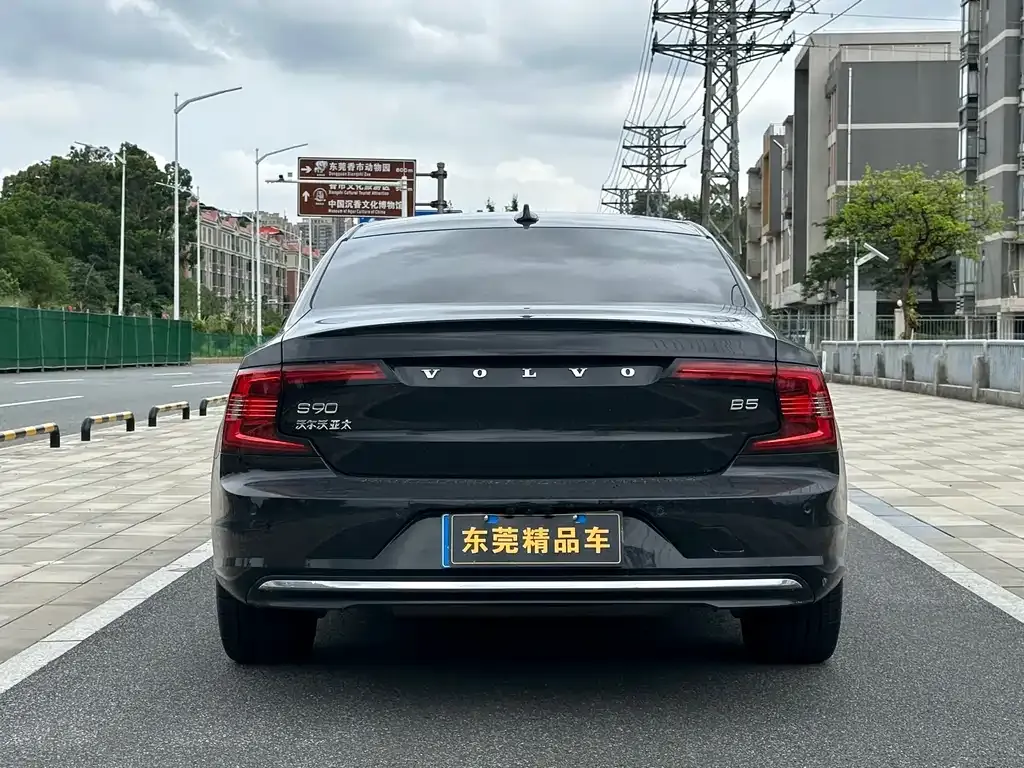 Volvo S90 2023 из CN, фото 7