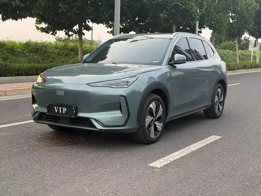 Geely Galaxy E5