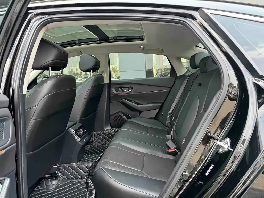 Honda Accord — фото 6