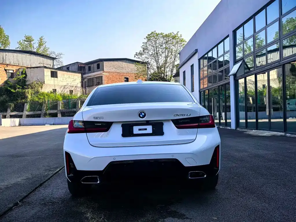 BMW 3 Series — фото 10