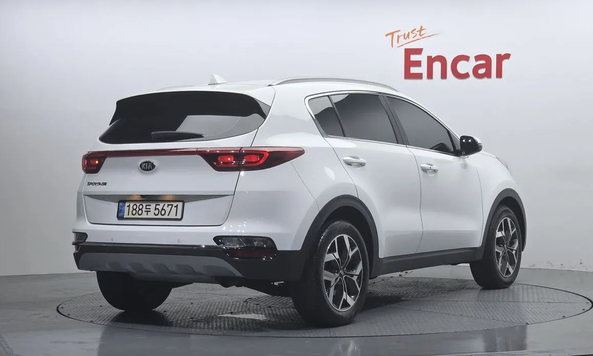 Kia Sportage — фото 5