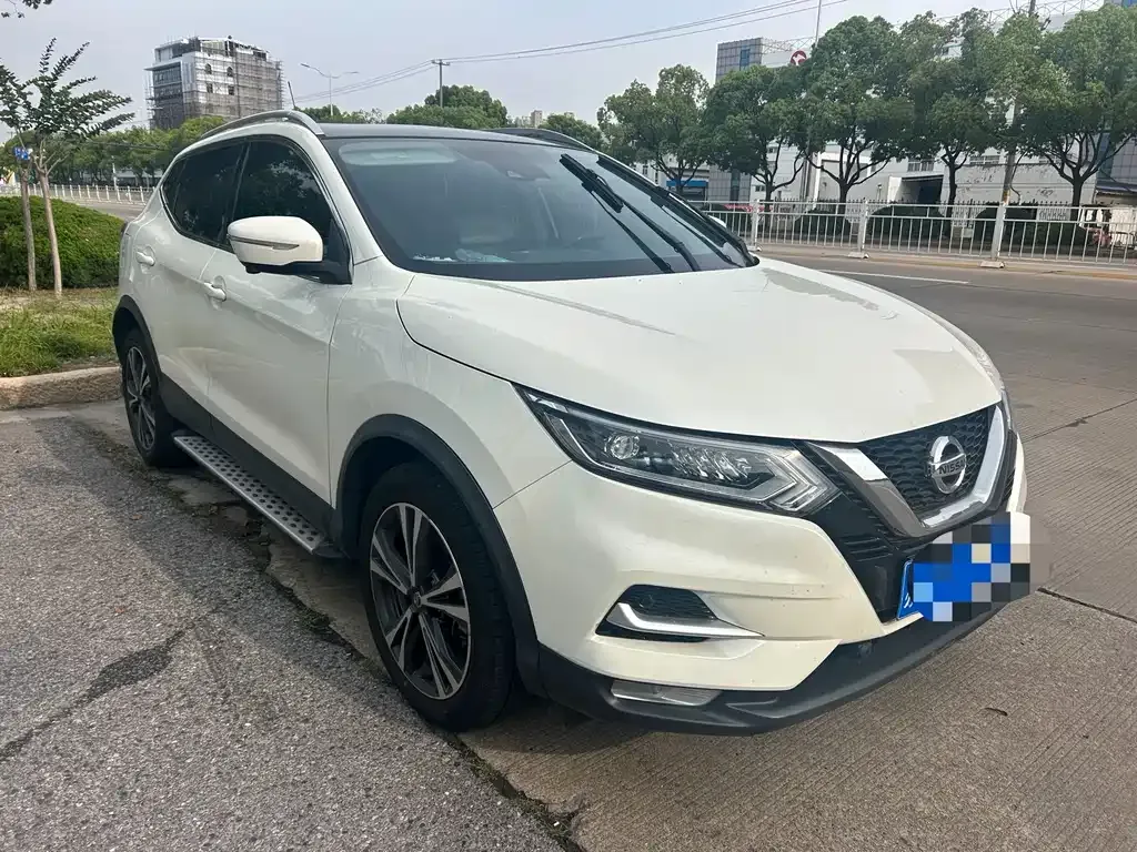 Nissan Qashqai — фото 4