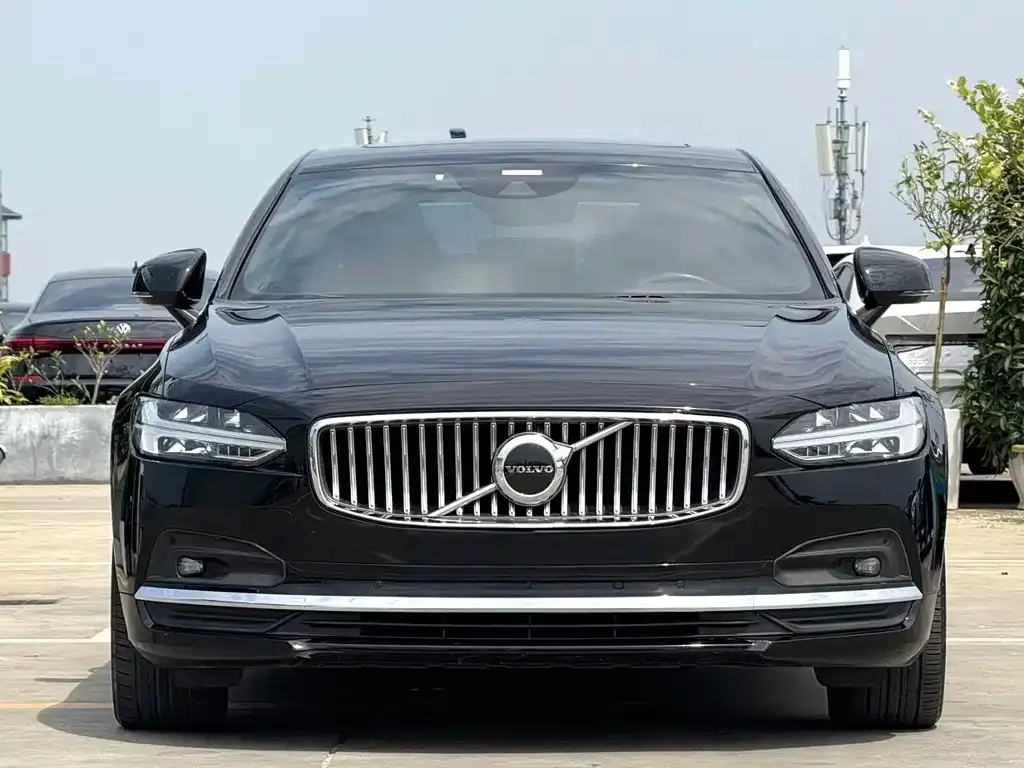 Volvo S90 — фото 6