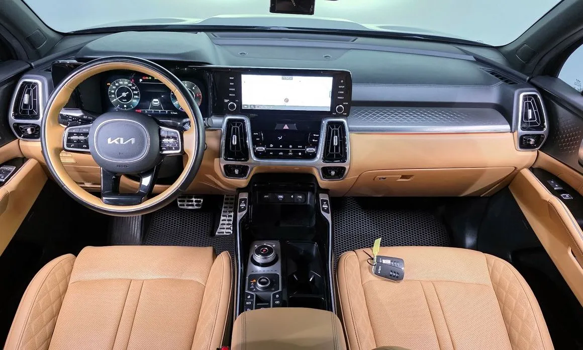 Kia Sorento — фото 10