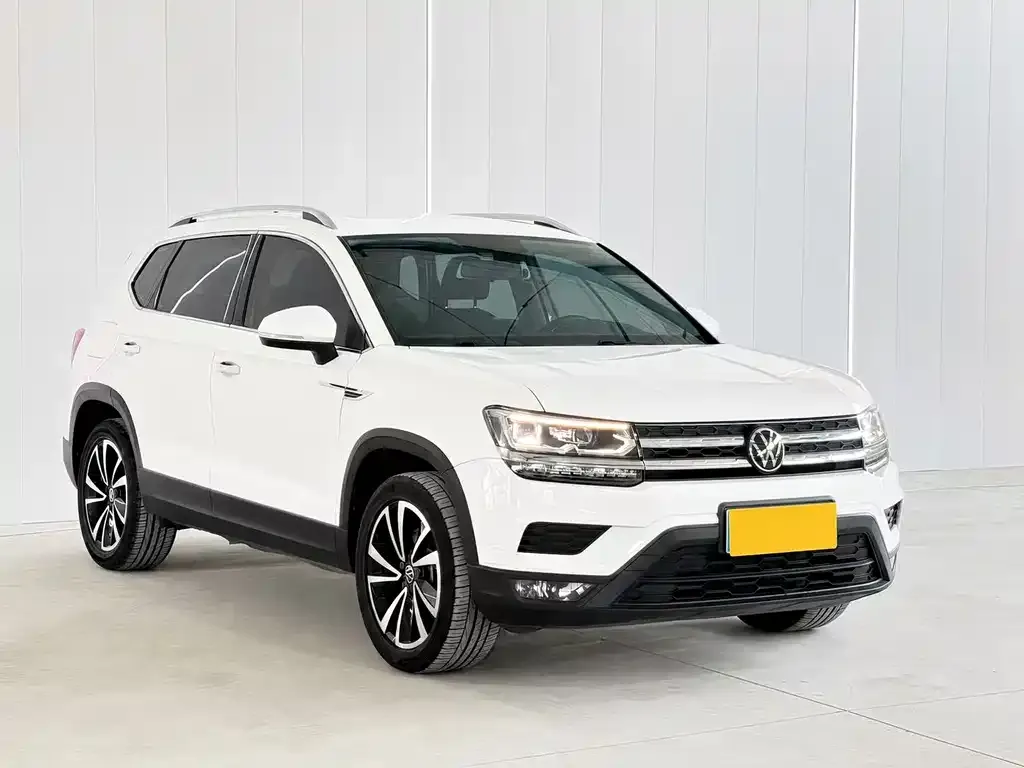 Volkswagen Tharu — фото 4