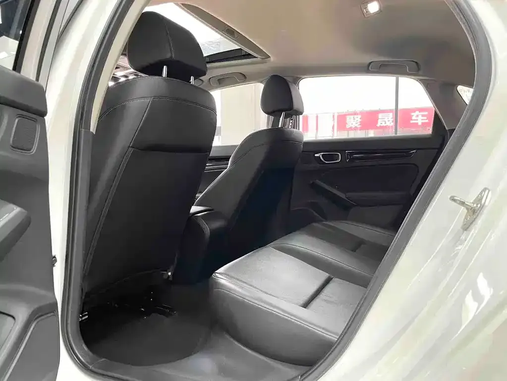 Honda Civic — фото 3