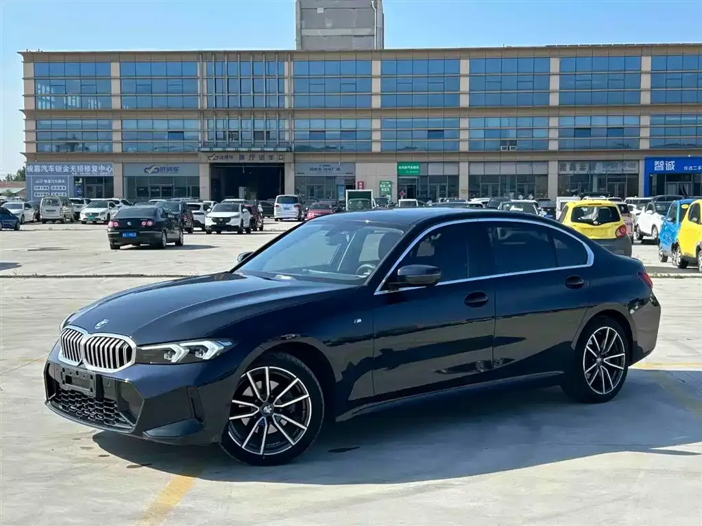 BMW 3 Series — фото 1