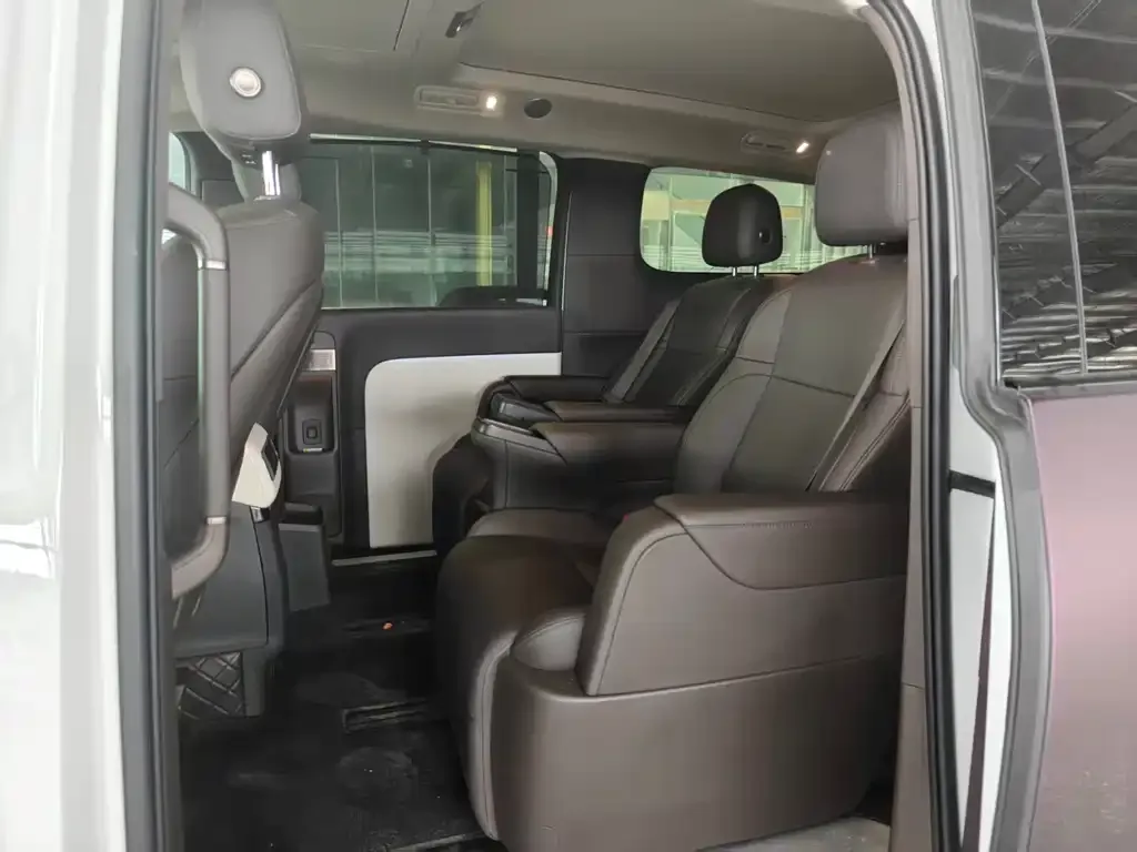 Li Auto MEGA 2024 из CN, фото 8