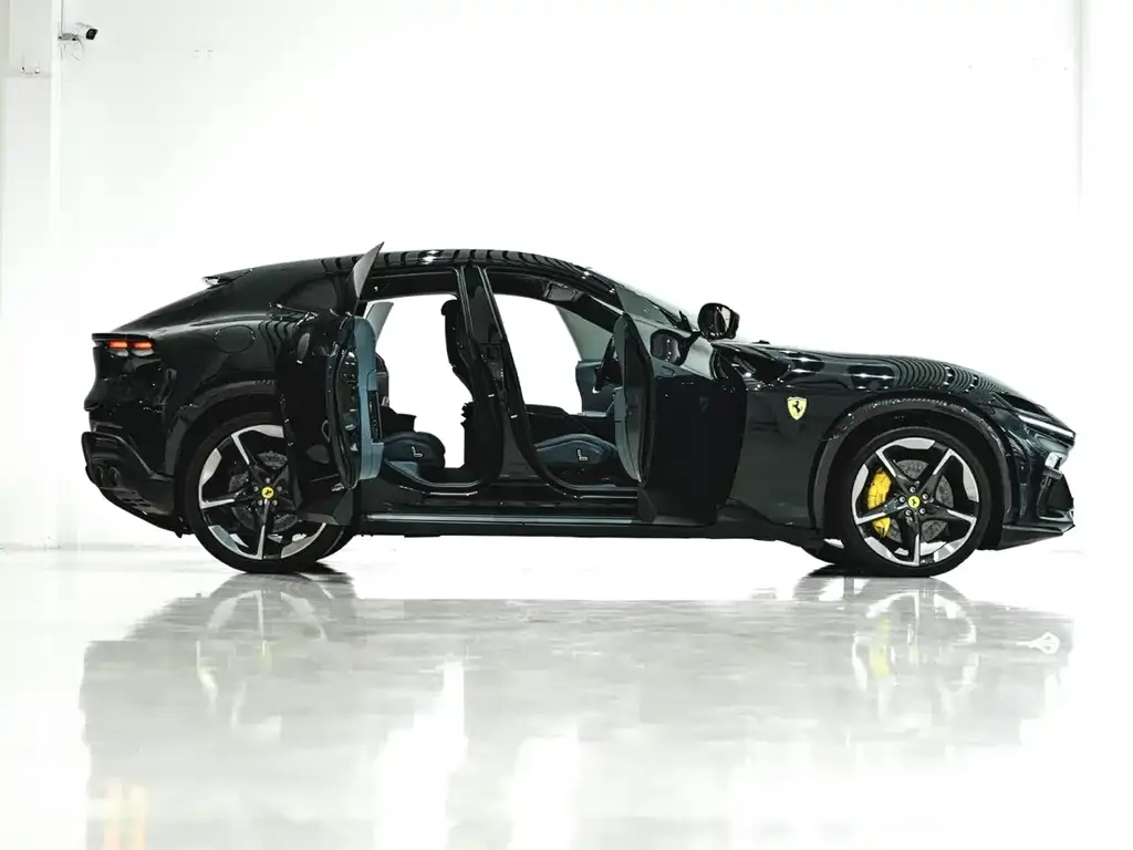 Ferrari Purosangue 2024 из CN, фото 3