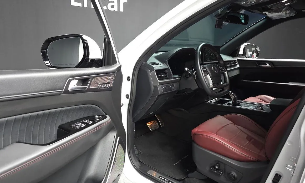 KG Mobility (Ssangyong) Rexton — фото 10