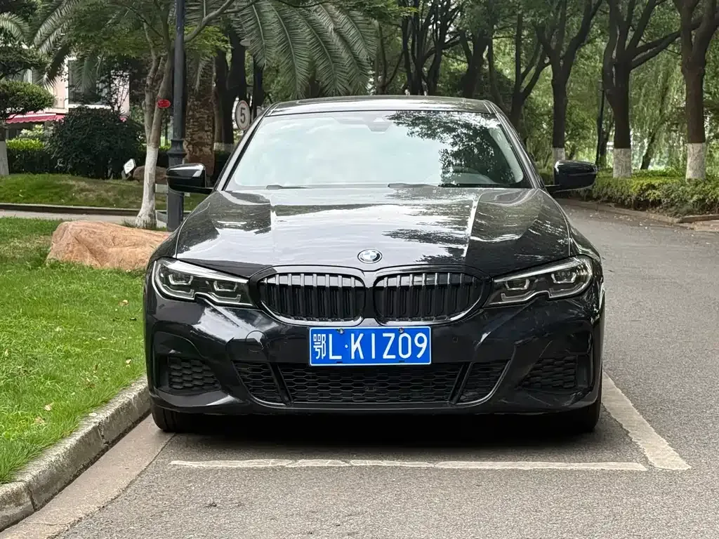 BMW 3 Series — фото 8