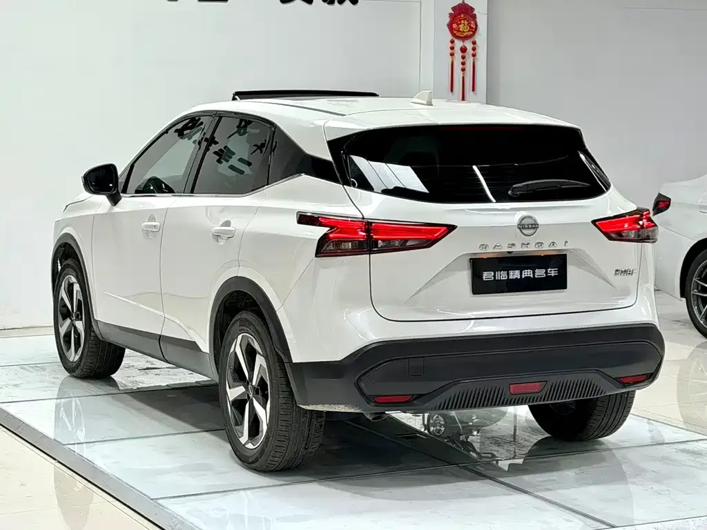 Nissan Qashqai — фото 6
