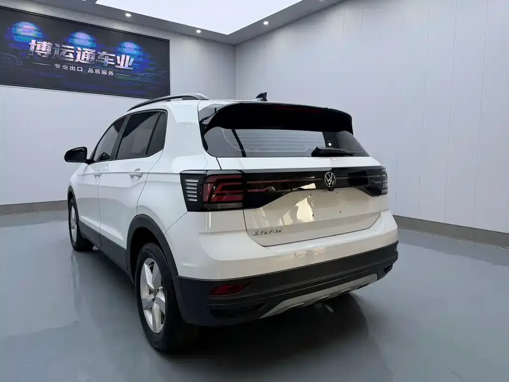 Volkswagen T-Cross — фото 8