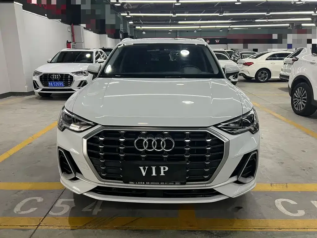 Audi Q3 — фото 3