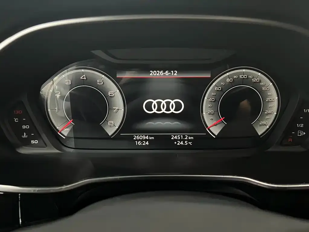 Audi Q3 — фото 2