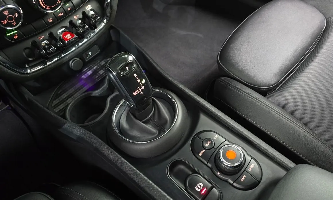 Mini Clubman 2021 из KR, фото 9