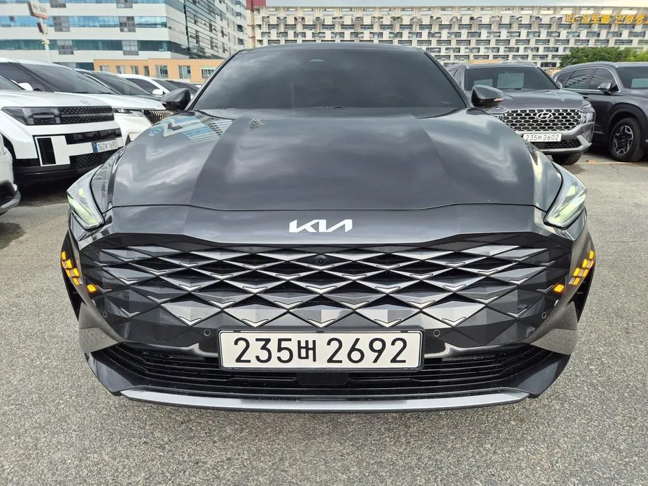 Kia K8 — фото 1