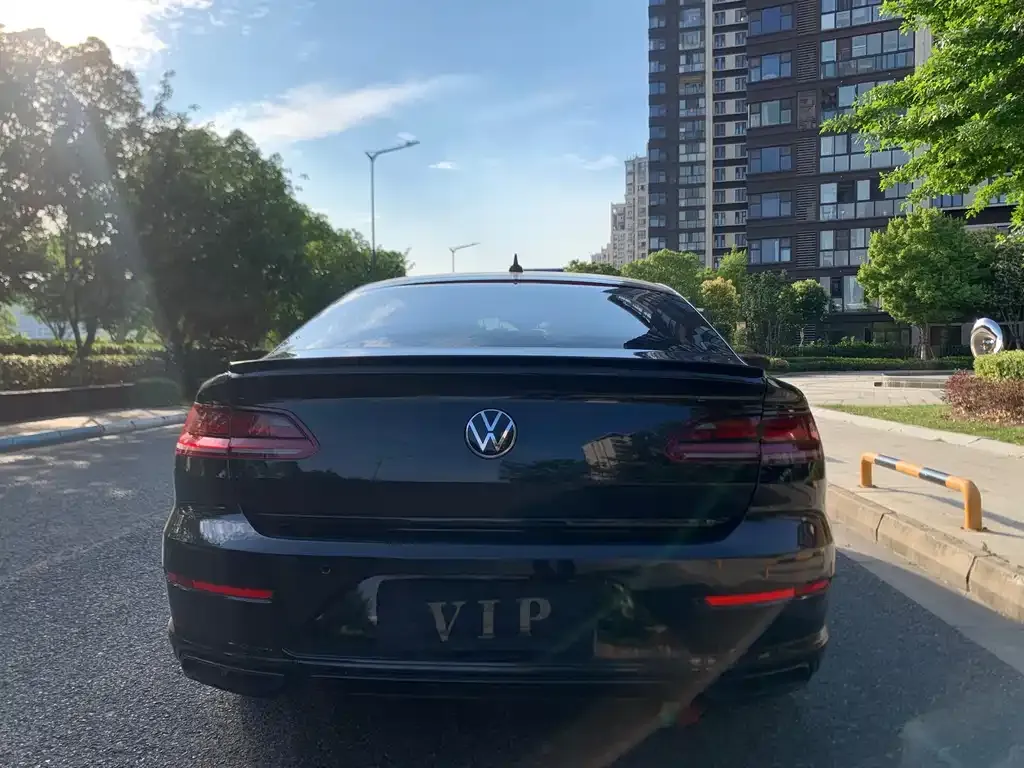 Volkswagen CC — фото 2