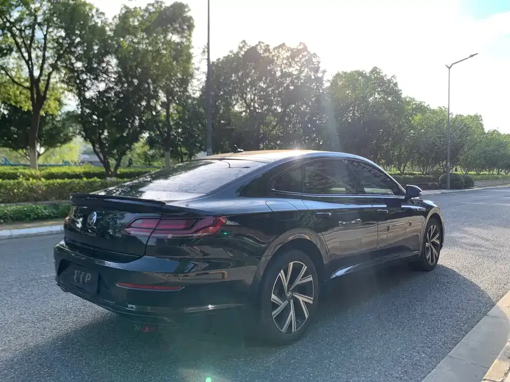 Volkswagen CC — фото 3