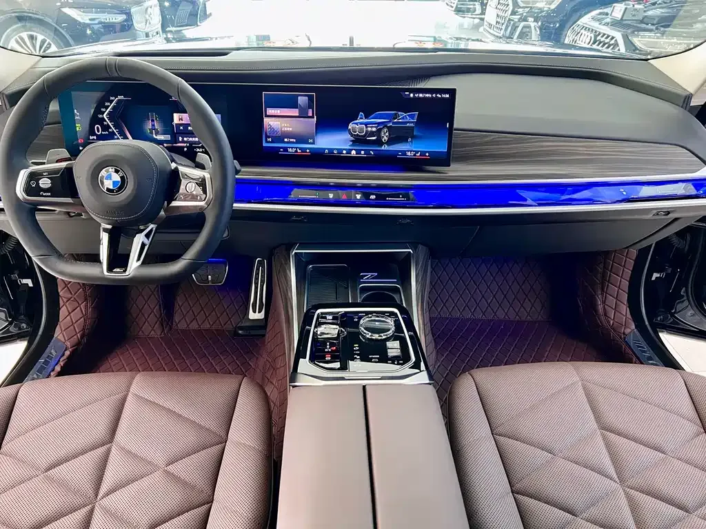 BMW 7 Series — фото 5