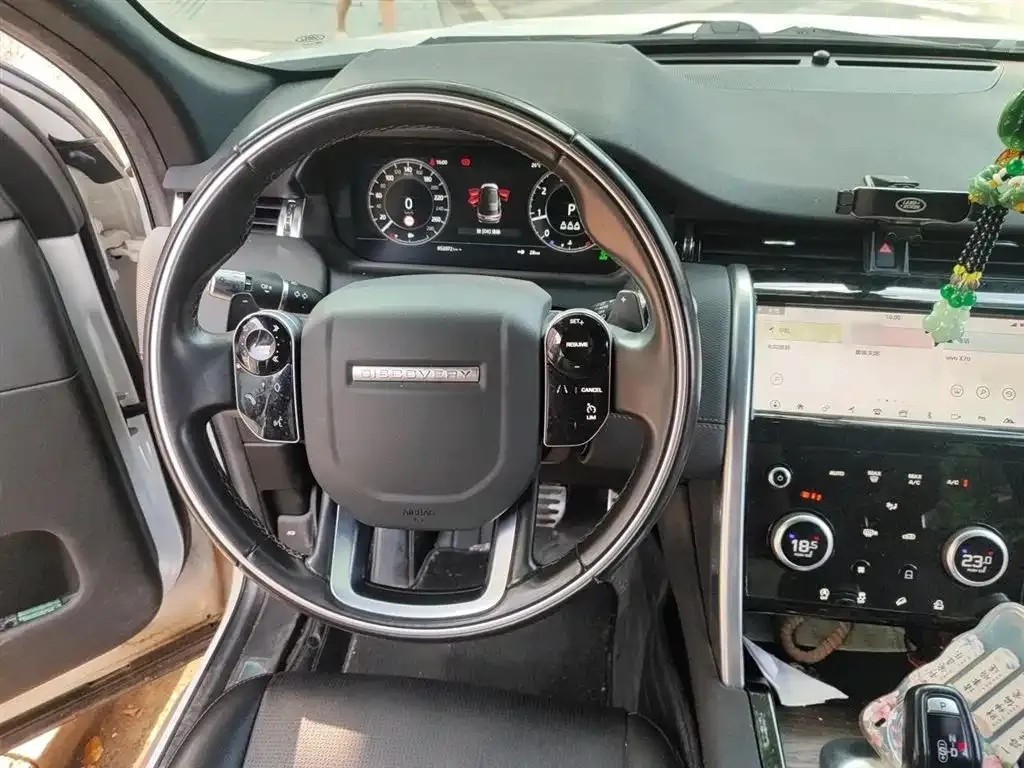 Land Rover Discovery Sport — фото 3
