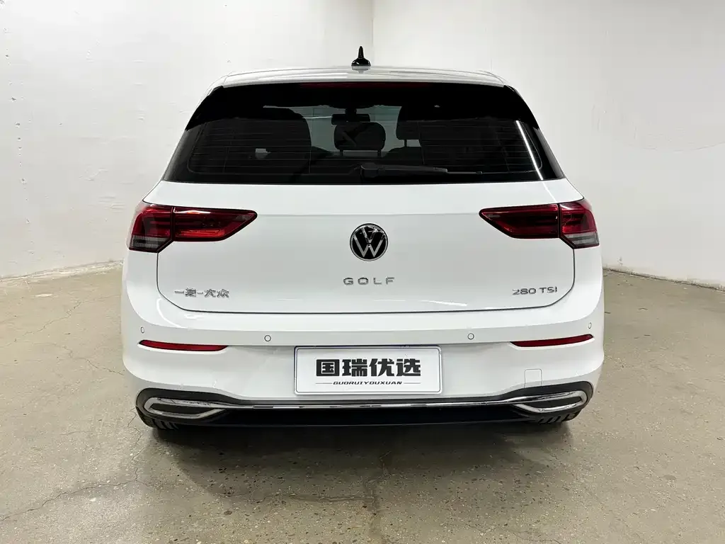 Volkswagen Golf — фото 5
